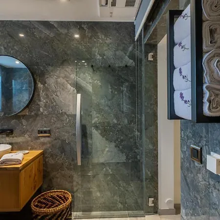 Πανσιόν Archipel Luxury - Sabina